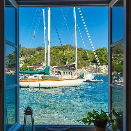 Apartment Irini