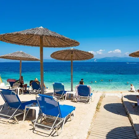 Irini * Longos (Paxos)